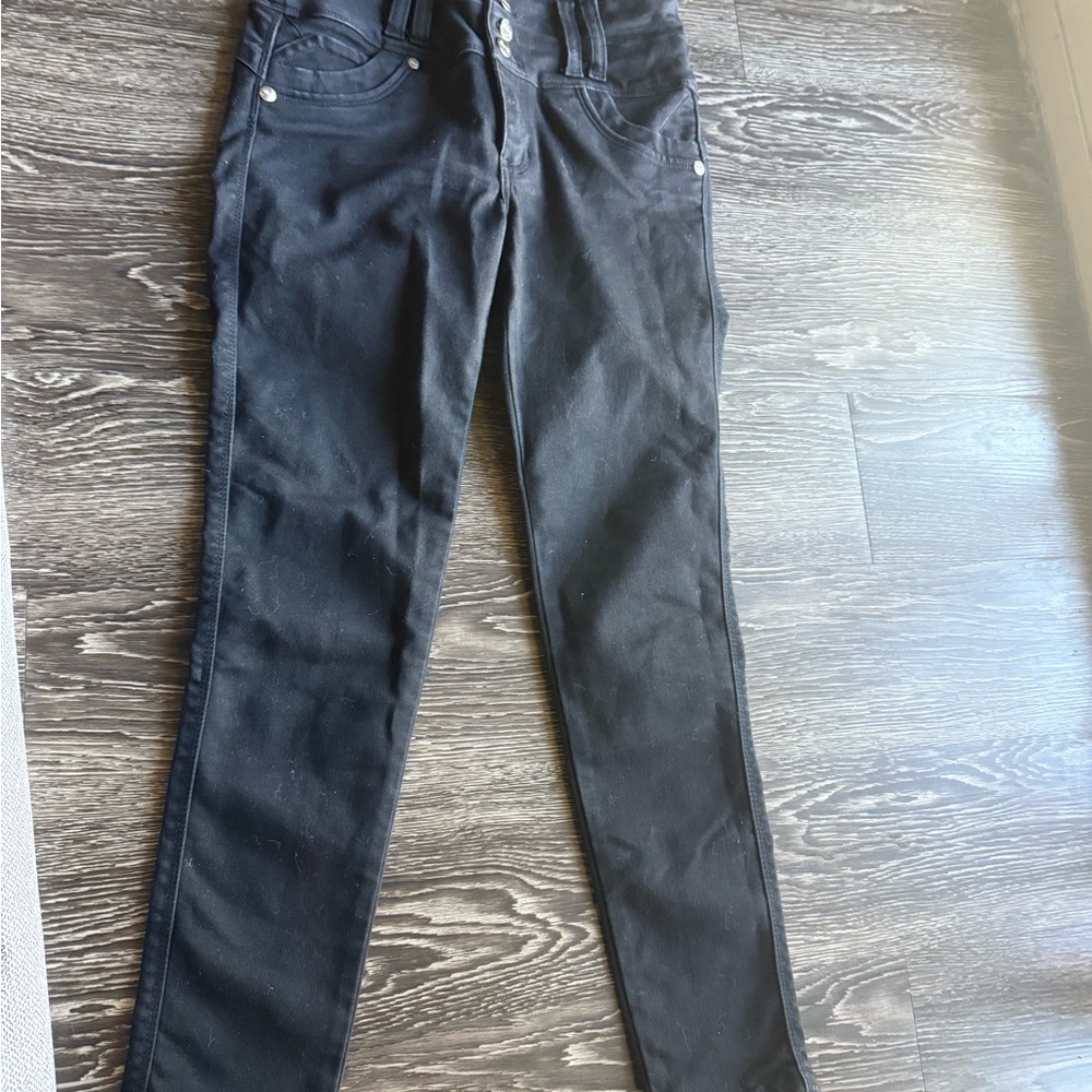 Seven7 Dark Wash Push-Up Jeans